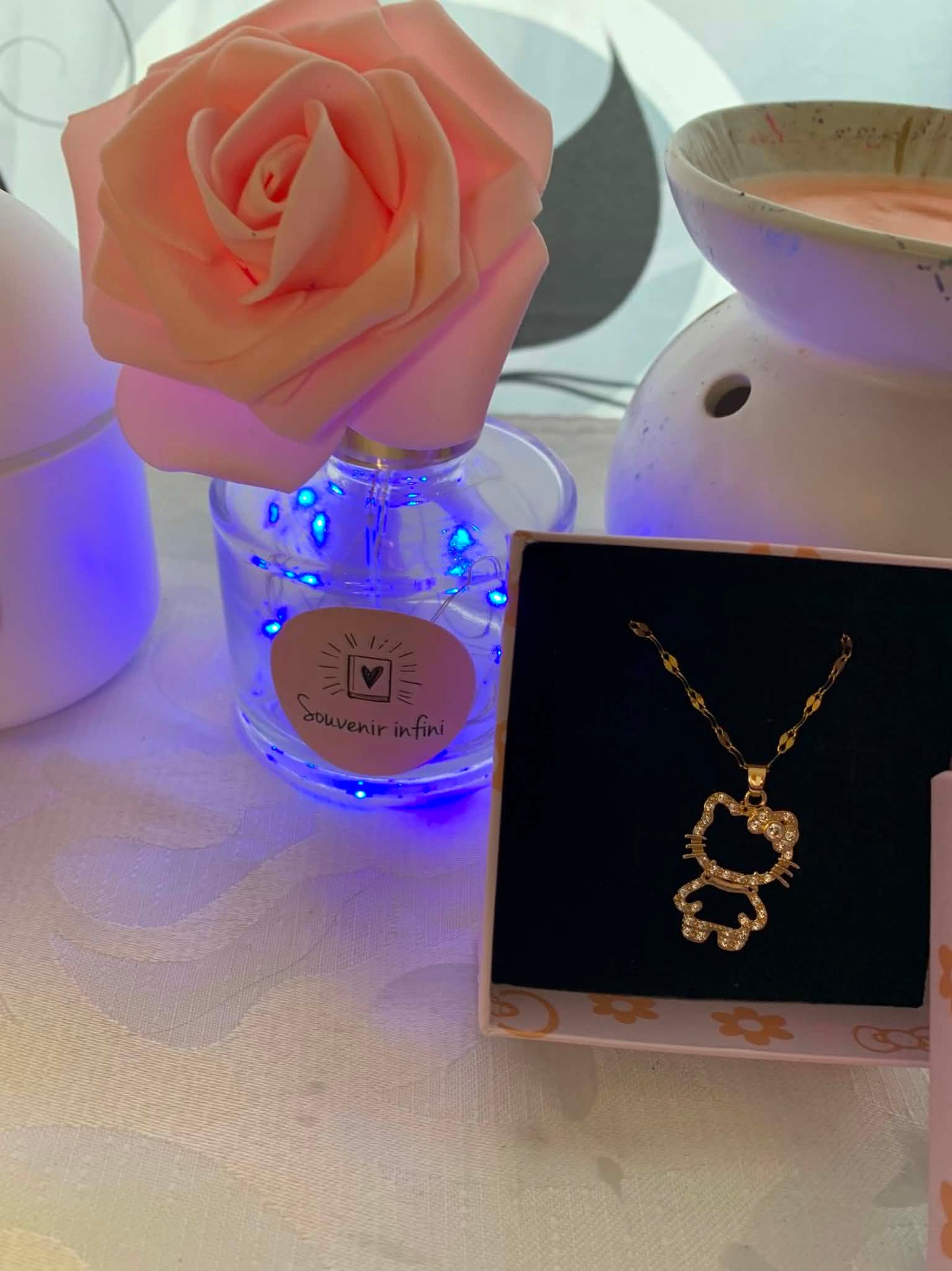 Collier "Hello Kitty" (acier inoxydable)